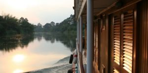 Alle Kabinen bieten einen atemberaubenden Blick auf den River Kwai